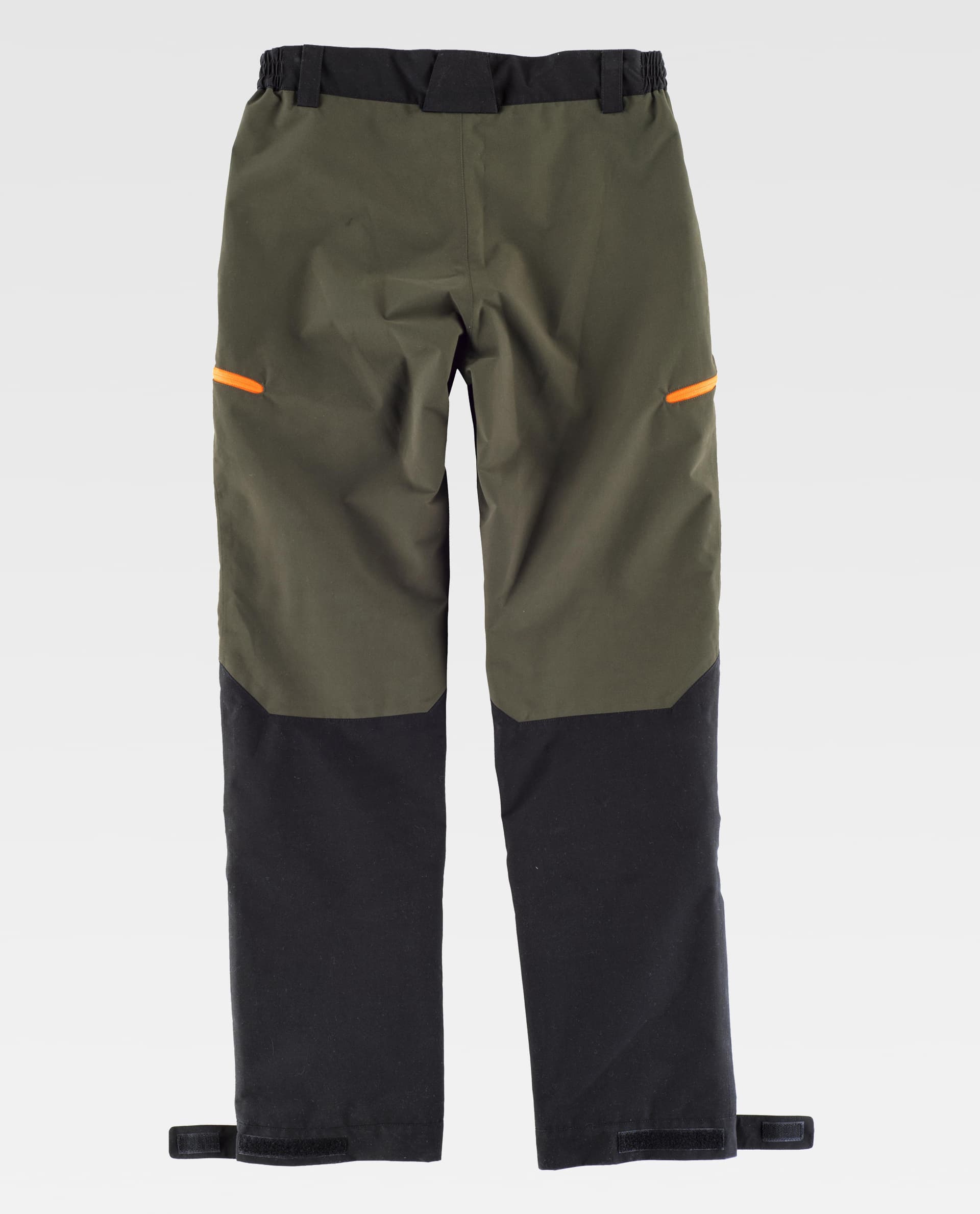 Pantalón impermeable combinado. Dos bolsos - Imagen 4